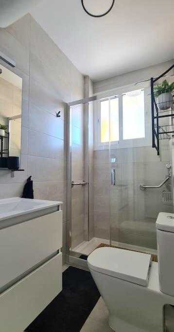 Estudio Mediterraneo Solarium Nerja Bagian luar foto
